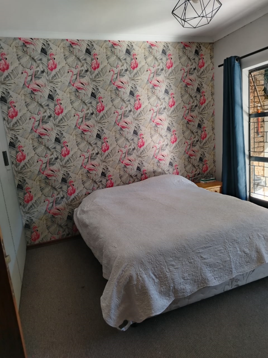 2 Bedroom Property for Sale in Langenhovenpark Free State